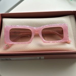 NEW CULT GAIA sunglasses